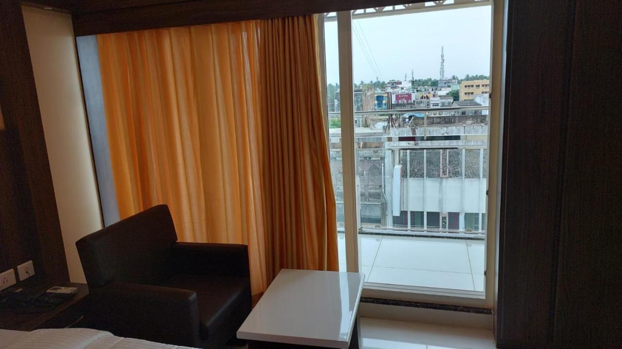 Sri Balaji Grand Hotel Kumbakonam Dış mekan fotoğraf